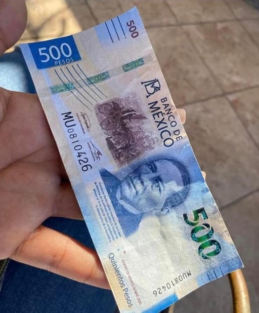 Comerciantes y ciudadanos de Múzquiz alertaron sobre la detección de billetes falsos de 500 pesos en el mercado de pulgas, por lo que exhortaron a la población