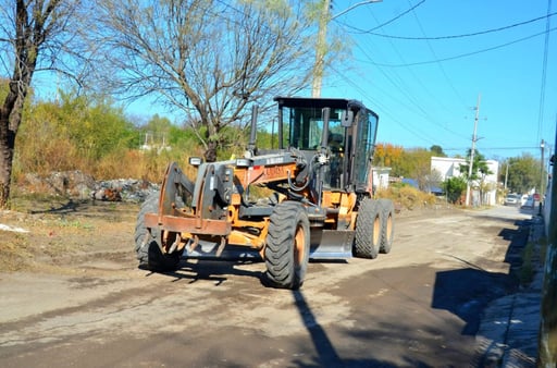 La Villa de Palaú continúa renovando sus calles con nuevas obras de pavimentación que buscan mejorar la movilidad y la infraestructura urbana de la comunidad.