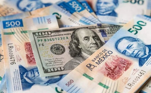 Con bajo volumen y tras datos laborales de Estados Unidos, el peso mexicano cerró prácticamente estable frente al dólar, coronando su mejor desempeño anual