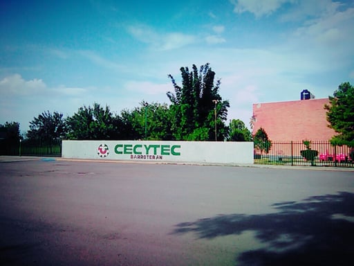 CECyTEC Barroterán ampliará su oferta educativa en 2026 con nuevas especialidades en tecnología e información, brindando más oportunidades a los jóvenes