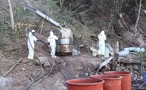 La Semar aseguró un laboratorio y una bodega de metanfetamina en Sinaloa, deteniendo a siete presuntos integrantes de 'Los Rugrats', brazo armado del Cártel