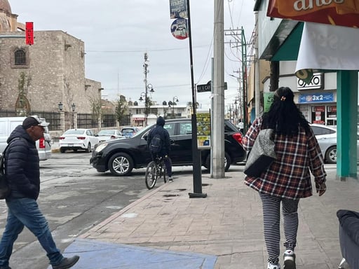 Las recomendaciones enfatizan el cuidado especial de personas vulnerables, como adultos mayores, niñas, niños y personas con alguna condición de salud.  Ante