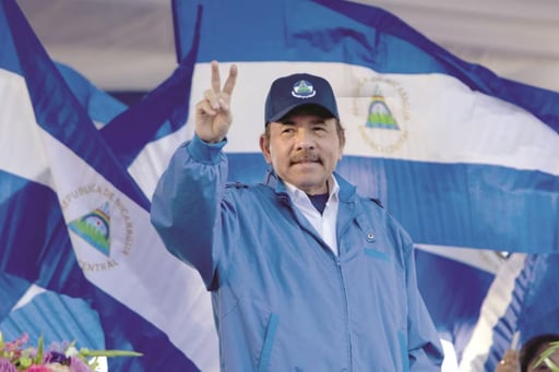 Daniel Ortega cumple 19 años en el poder mientras expertos advierten mayor fragilidad política en Nicaragua tras cambios geopolíticos en América Latina.