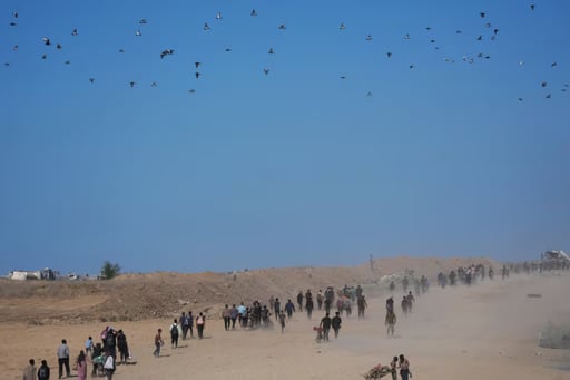 La embajada de Estados Unidos en Arabia Saudí instó a su personal a limitar viajes 'no esenciales' a instalaciones militares de la región, en medio