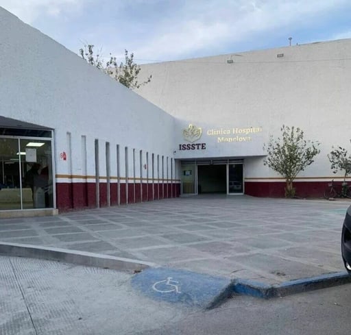 Los médicos de inmediato le brindaron atención médica.  Una pequeña de apenas 4 años de edad ingresó a la sala de urgencias del hospital del ISSSTE