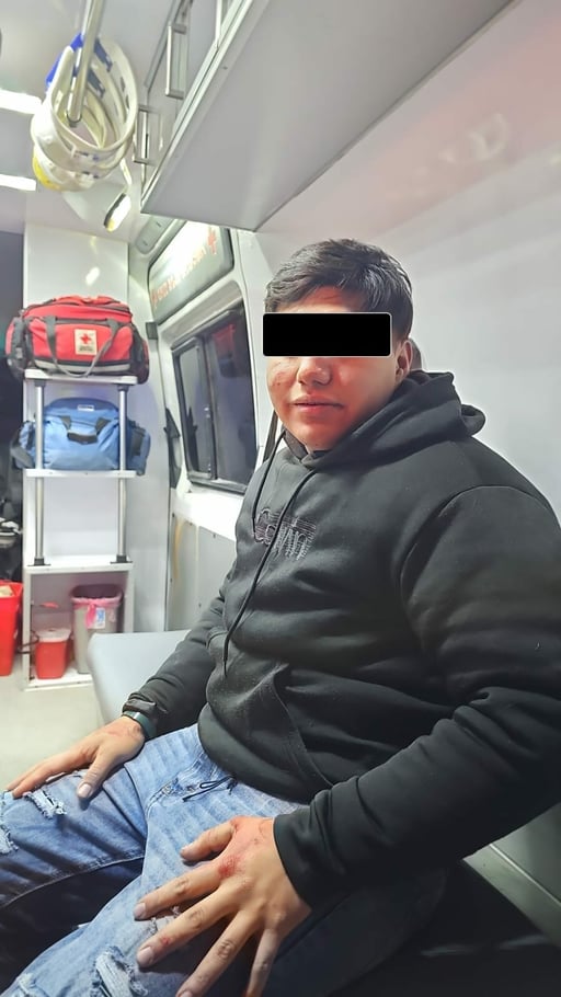 Lo creían apuñalado pero estaba golpeado  La madrugada de hoy se reportó a los números de emergencia una persona lesionada presuntamente por arma blanca