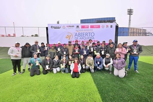    Monclova brilló como sede del Abierto Nacional de Arquería, donde la local Dafne Quintero revalidó su título de oro y Coahuila se coronó campeona. 