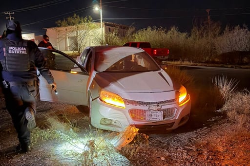 Elementos de la Policía Estatal tomaron conocimiento.  Tres jóvenes se vieron involucrados en un accidente vial la noche del lunes, luego de que el vehículo