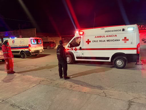 Un traslado médico se vio interrumpido.  Una ambulancia de la Cruz Roja Mexicana que realizaba el traslado de un paciente enfermo al hospital