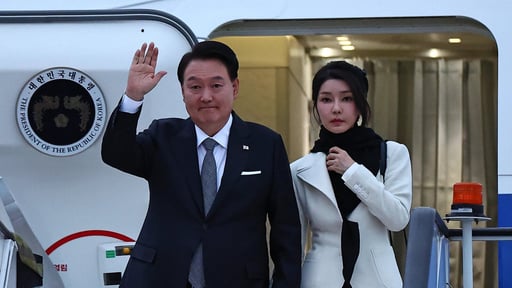 La justicia surcoreana condenó a la esposa del exmandatario Yoon Suk Yeol por corrupción, en medio de un proceso histórico que mantiene en vilo al país.