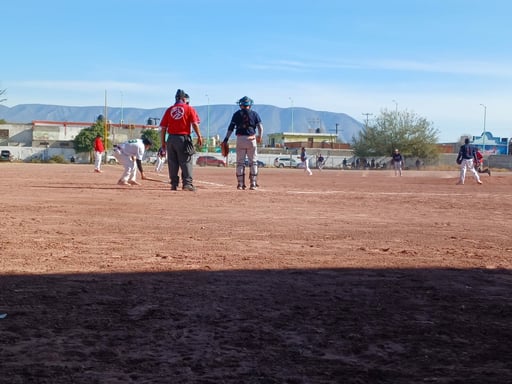    La novena de Lobos se impuso en el primer juego de la serie final. Conoce los detalles de la victoria y los jugadores claves del partido.  Con una sólida