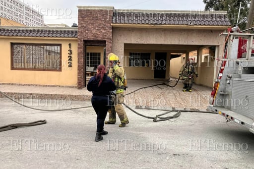 Se presumió que fue un cortocircuito lo que originó el siniestro.  Un cortocircuito en el área de lavandería provocó un voraz incendio en una vivienda