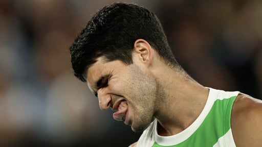    Carlos Alcaraz, vigente campeón, no estará en el ABN AMRO Open de Rotterdam. Su baja, confirmada por la organización, modifica el cuadro principal.  Carlos