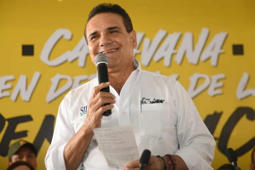 Una jueza federal desechó la solicitud de Carlos Maldonado para revisar su prisión preventiva por el presunto desvío millonario en Michoacán.  El exsecretario