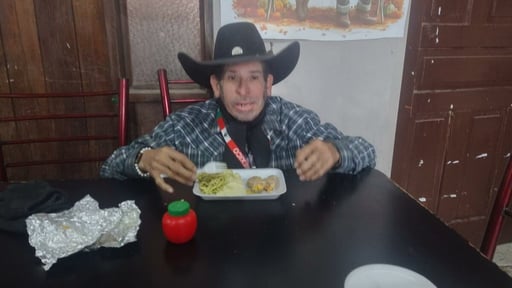 El Gobierno Municipal de Múzquiz y DIF Coahuila fortalecen la atención a adultos mayores, ofreciendo diariamente alimentos nutritivos y atención de calidad