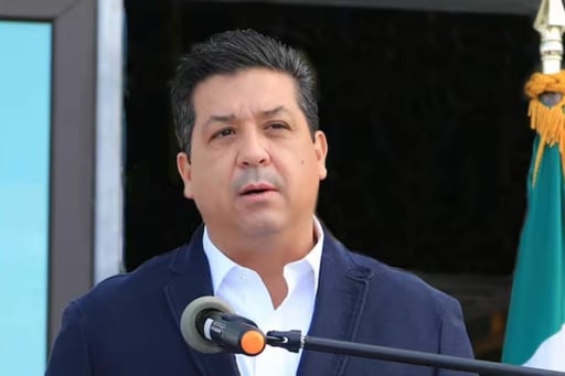 Un juez federal negó el amparo a Francisco Javier García Cabeza de Vaca y familiares, manteniendo vigente la orden de aprehensión por delitos financieros