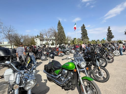 Con saldo blanco y participación ciudadana, la Primera Rodada Motociclista 2026 del Ejército Mexicano recorrió 300 kilómetros en el norte de Coahuila.