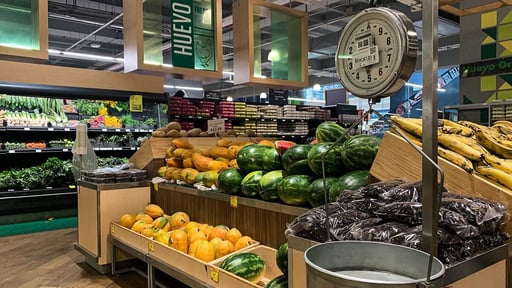     Casi 50% del ingreso familiar urbano se destina a alimentos, mientras que una familia de cuatro requiere cerca de 19,372 pesos mensuales para cubrir