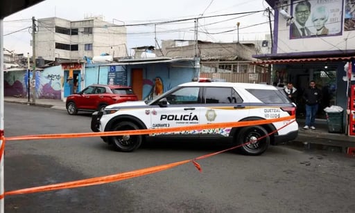 Un ataque armado contra dos mujeres en Santa Cruz Meyehualco, alcaldía Iztapalapa, dejó una persona muerta y otra herida, informaron autoridades capitalinas.