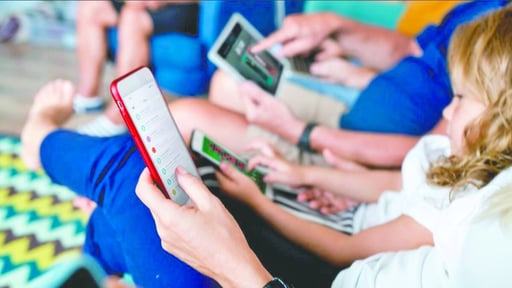  Los reguladores británicos de medios y de privacidad exigieron a las plataformas de redes sociales tomar medidas.  Los reguladores del Reino Unido