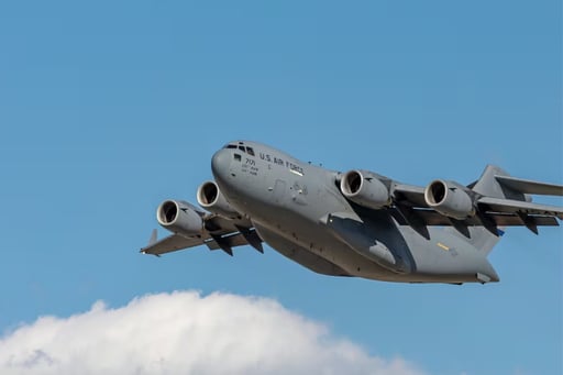 Un avión de reabastecimiento estadounidense se estrelló en Irak durante la operación Epic Fury; el ejército asegura que no hubo fuego hostil y continúan