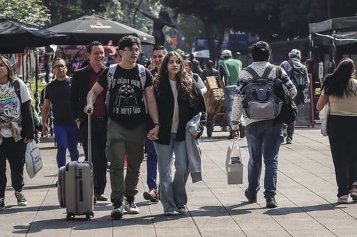 El turismo internacional en México aumenta antes del Mundial 2026, aunque el gasto promedio por visitante disminuye, generando expectativas sobre el impacto