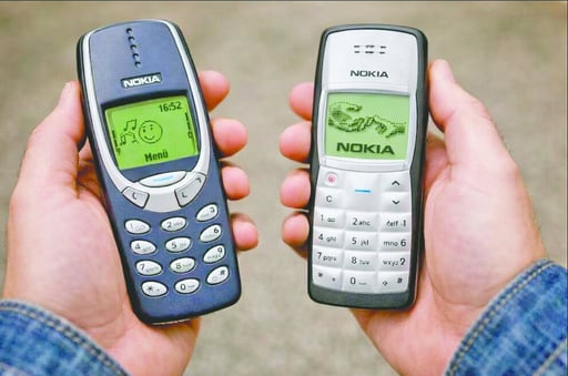 Durante los primeros años de la década del 2000, dos modelos de teléfonos clásicos lograron captar la atención de millones de usuarios en todo el mundo: