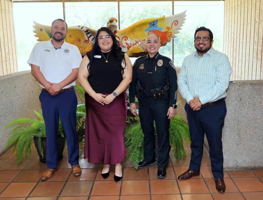 La posible llegada de nuevos servicios de acompañamiento legal para menores en el condado de Maverick fue analizada por autoridades de Eagle Pass, quienes