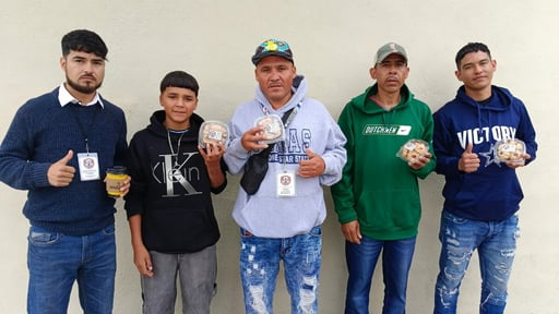 Jóvenes del Grupo Titanes, una clínica especializada en terapia contra las adicciones, realizan cada día un trabajo constante para ofrecer esperanza
