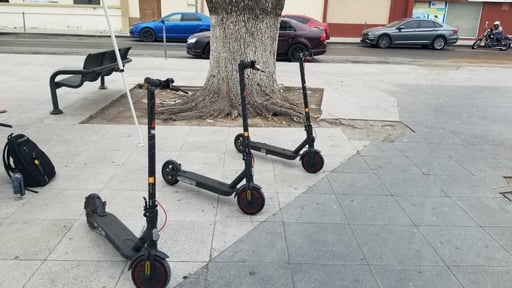 El aumento en el uso de scooters eléctricos y recientes incidentes viales, sumados a restricciones en Eagle Pass, llevaron a autoridades locales a iniciar