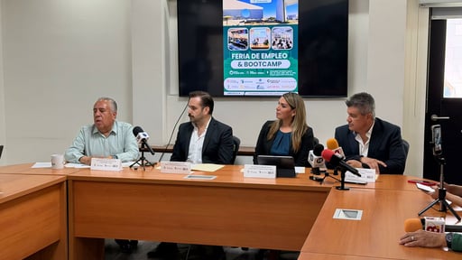 La Administración Municipal, a través de la Dirección de Desarrollo Económico, anunció junto con la Coordinación del Servicio Nacional del Empleo y