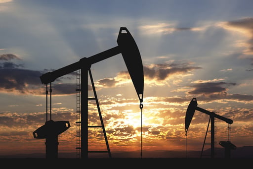 Los precios del petróleo cerraron estables este miércoles, influenciados por tensiones geopolíticas en Oriente Medio y expectativas de diálogo entre Estados