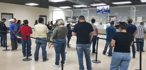 El inicio de abril marcó la aplicación de recargos mensuales a contribuyentes con adeudos en control vehicular, una medida que ya alcanza al 70% de quienes