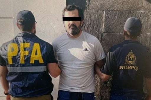 Autoridades detuvieron en Argentina al contralmirante Fernando Farías Laguna, acusado de huachicol y delincuencia organizada, iniciando su proceso