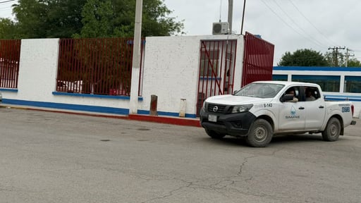 Trabajadores del Sistema Municipal de Aguas y Saneamiento (SIMAS) en Piedras Negras continuaron sus actividades este viernes en la planta potabilizadora
