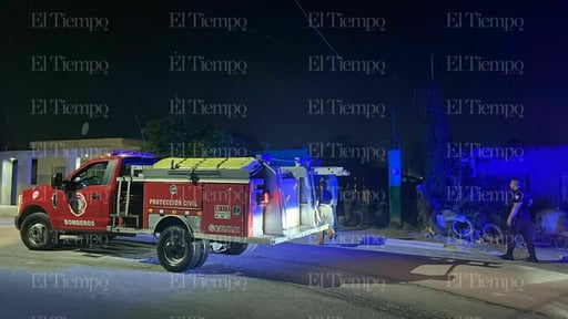 Reportan personas atrapadas en una vivienda.  Una intensa movilización por parte de elementos de la Policía Municipal y del cuerpo de Bomberos de Monclova