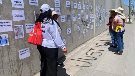 Familiares de víctimas del crematorio Plenitud protestaron en la Fiscalía de Ciudad Juárez para exigir justicia, denunciar omisiones y mantener viva la memoria