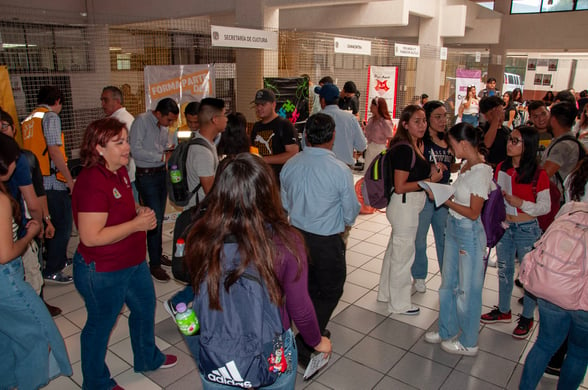 TECNM-SALTILLO Los programas de Servicio Social incluyen educación, medio ambiente, salud, deportes, cultura y programas gubernamentales, entre otros.  La séptima edición