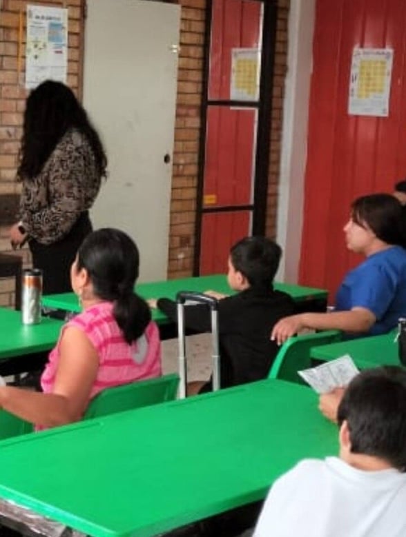 ACCIDENTE  Madre denuncia negligencia tras intoxicación de niño con autismo en Torreón.  Un incidente ocurrido el primer día del ciclo escolar en una escuela pública