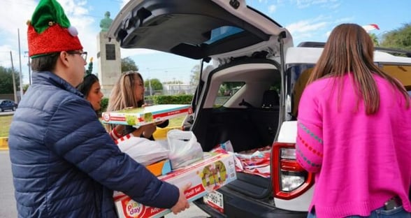 CAMPAÑA DE DONACIÓN DE JUGUETES La Dirección de Protección Civil y el Cuerpo de Bomberos anunciaron la apertura de la Colecta de Juguetes, dirigida a niños que habitan en zonas vulnerables