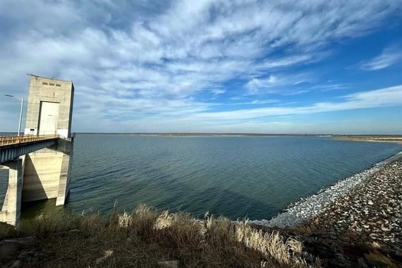 AGUA México se compromete a entregar 249 millones de metros cúbicos de agua a Estados Unidos antes del 31 de enero de 2026, cumpliendo con el Tratado de 1944.