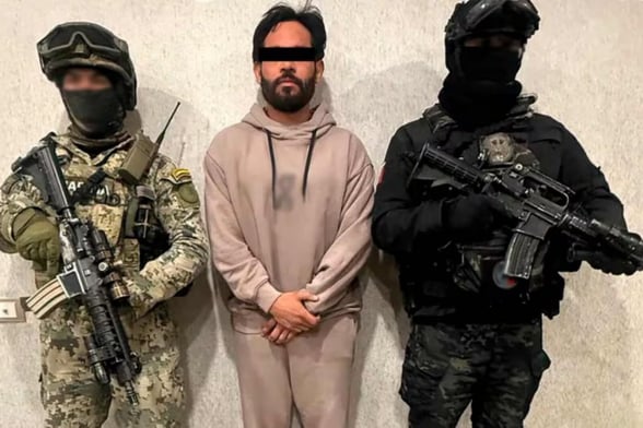 EL LIMONES Un juez federal impuso prisión preventiva a Edgar Rodríguez Ortiz, El Limones, presunto líder de Los Cabrera, acusado de armas y narcotráfico, según la FGR.