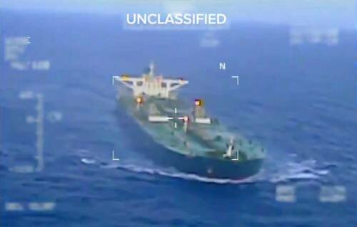 INTERNACIONAL  Caracas condenó el robo e incautación por parte de Estados Unidos de un nuevo petrolero venezolano, tras el anuncio de Washington sobre la incautación