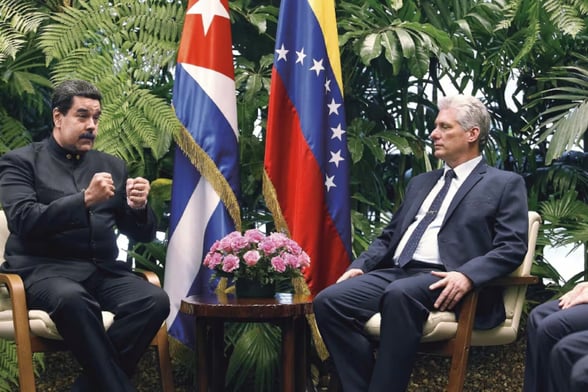 TRUMP Donald Trump reiteró que el Gobierno cubano enfrenta una posible caída cercana, ligada a la pérdida de apoyo venezolano, sin mencionar una intervención directa