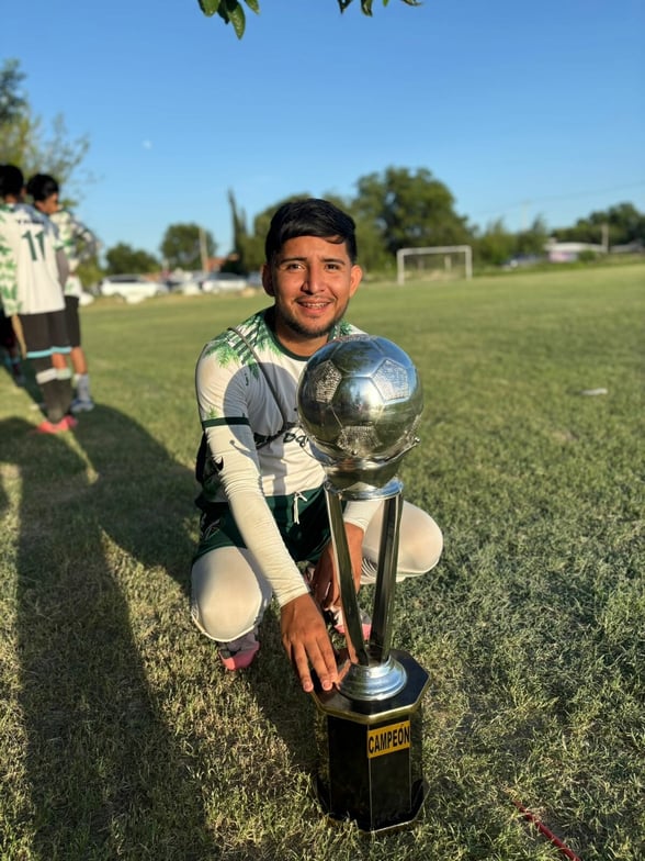 ENTREVISTA 'El valor no se mide por medallas ni por aplausos, sino por el esfuerzo con el que uno se entrega, incluso cuando nadie lo ve'  Luis Javier Rivas Huerta,