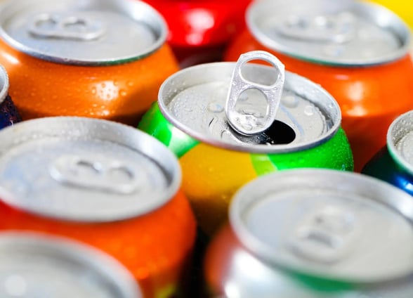 ENFERMEDADES La Organización Mundial de la Salud (OMS) hizo un llamado a los gobiernos para reforzar de manera sustancial los impuestos aplicados a las bebidas azucaradas