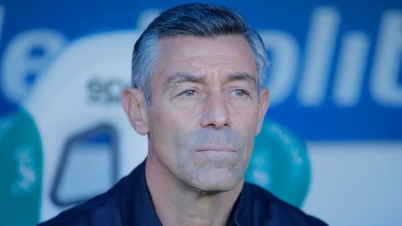 FUTBOL    El técnico portugués desglosó la estrategia para el compromiso del viernes en la jornada 4 del Clausura 2026. Conoce sus declaraciones.  Pedro Caixinha,