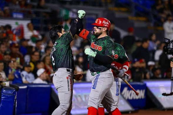 BEISBOL    Tras un inicio amargo, México Rojo regresó con contundencia a la senda del triunfo en la Serie del Caribe 2026. Conoce los detalles de la victoria.