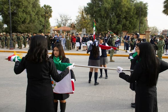EJÉRCITO Múzquiz conmemoró el 113 aniversario del Ejército Mexicano con ceremonia cívica, honores a la bandera y actividades educativas que resaltaron patriotismo