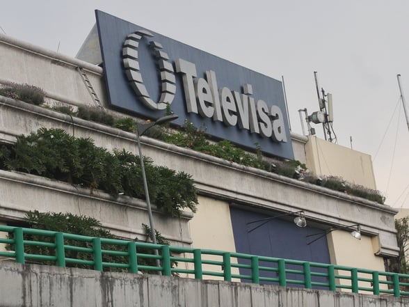 ACCIONES Grupo Televisa suspende el pago de dividendos 2026, provocando caída del 7.5% en la Bolsa Mexicana, mientras explora nuevas